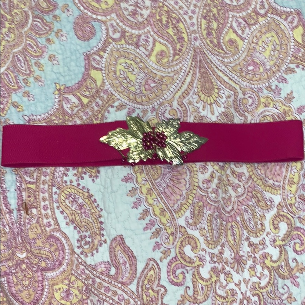 Vintage 1970s buckle belt